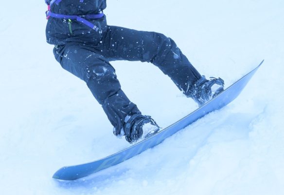 初心者でもできる スノーボードのカービング超簡単な練習方法教えます スノーボードやグラトリの初心者向けハウツーブログらくスノ